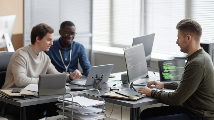 Bulk Refurbished Computers: How IT Departments Save on Business Hardware