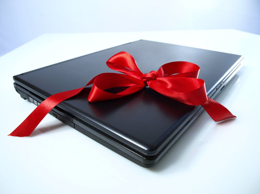 The Gift of Refurbished Tech: Sustainable and Affordable Holiday Shopping